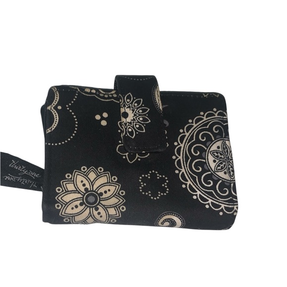 thirty-one Handbags - Thirty One Black and Cream Floral Wallet